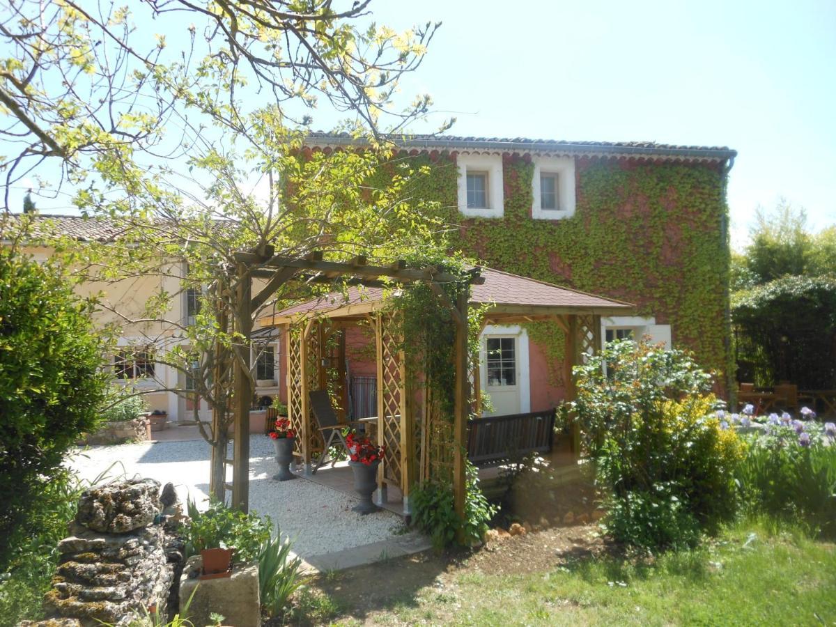 Les Passiflores Roussillon en Isere Exterior foto