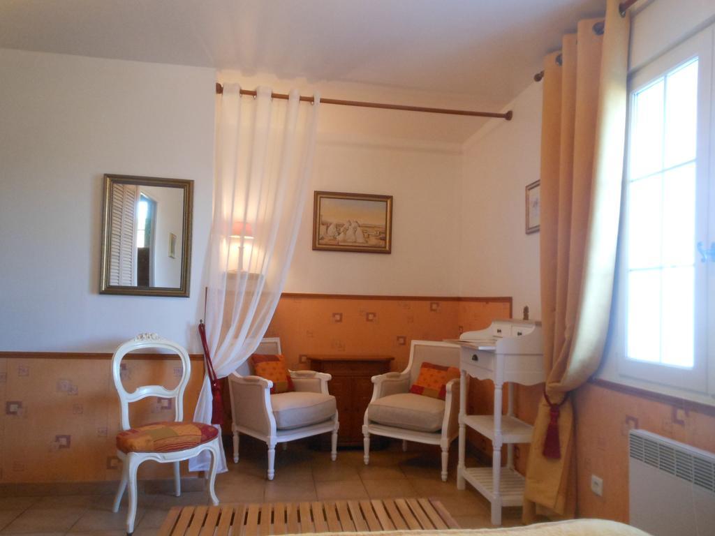 Les Passiflores Roussillon en Isere Habitación foto
