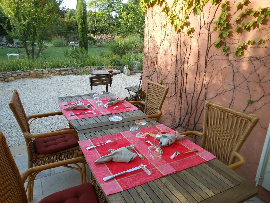 Les Passiflores Roussillon en Isere Exterior foto