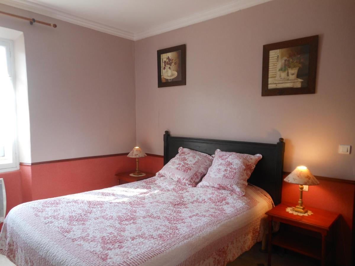 Les Passiflores Roussillon en Isere Exterior foto
